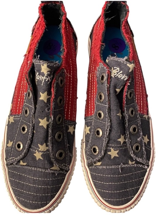 Blowfish Shoes - Blowfish womens 8.5 Red and Blue Star Sneakers Like New, EUC